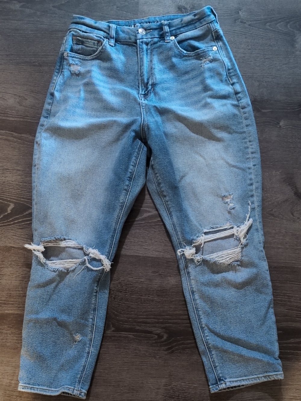 American Eagle Outfitters Distressed Light Blue Boyfriend Jeans